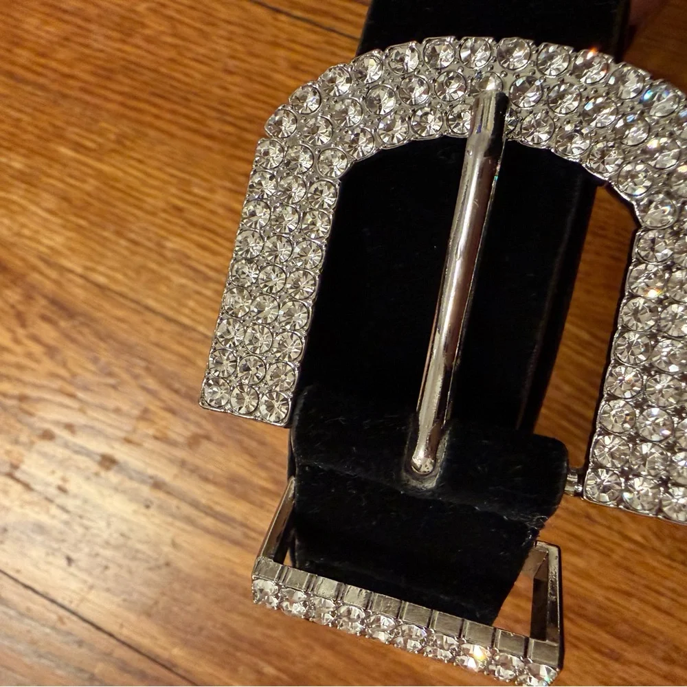 Zara Black velvet Belt with Rhinestone Buckle - Picture 3 of 4